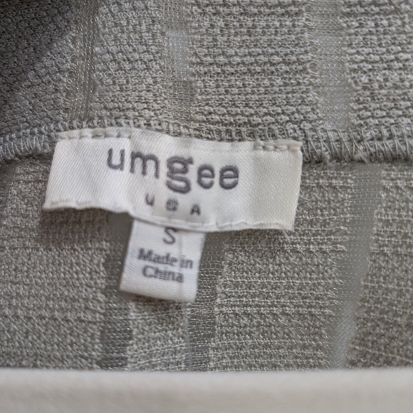 Beige loose sleeve top - Picture 3 of 5